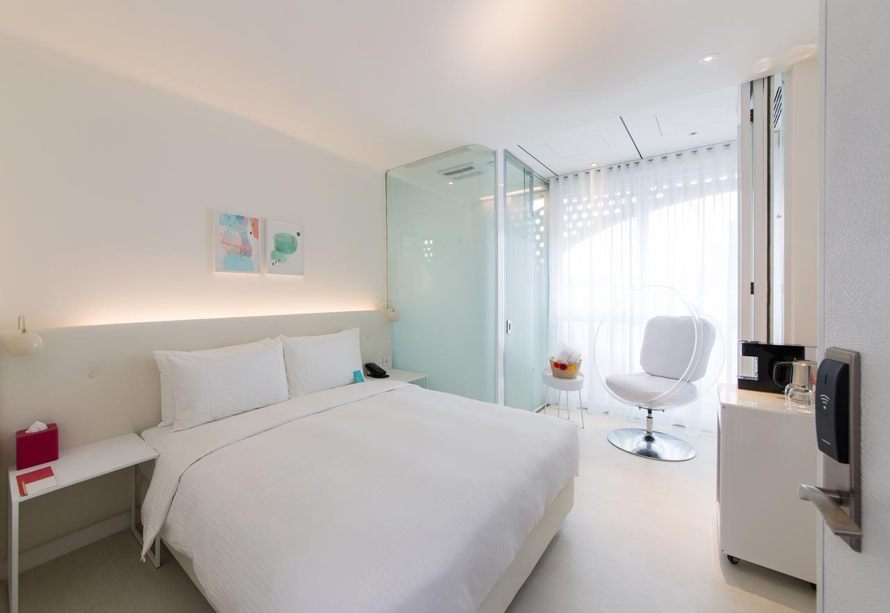 Hotelpoispois Taipei Bagian luar foto