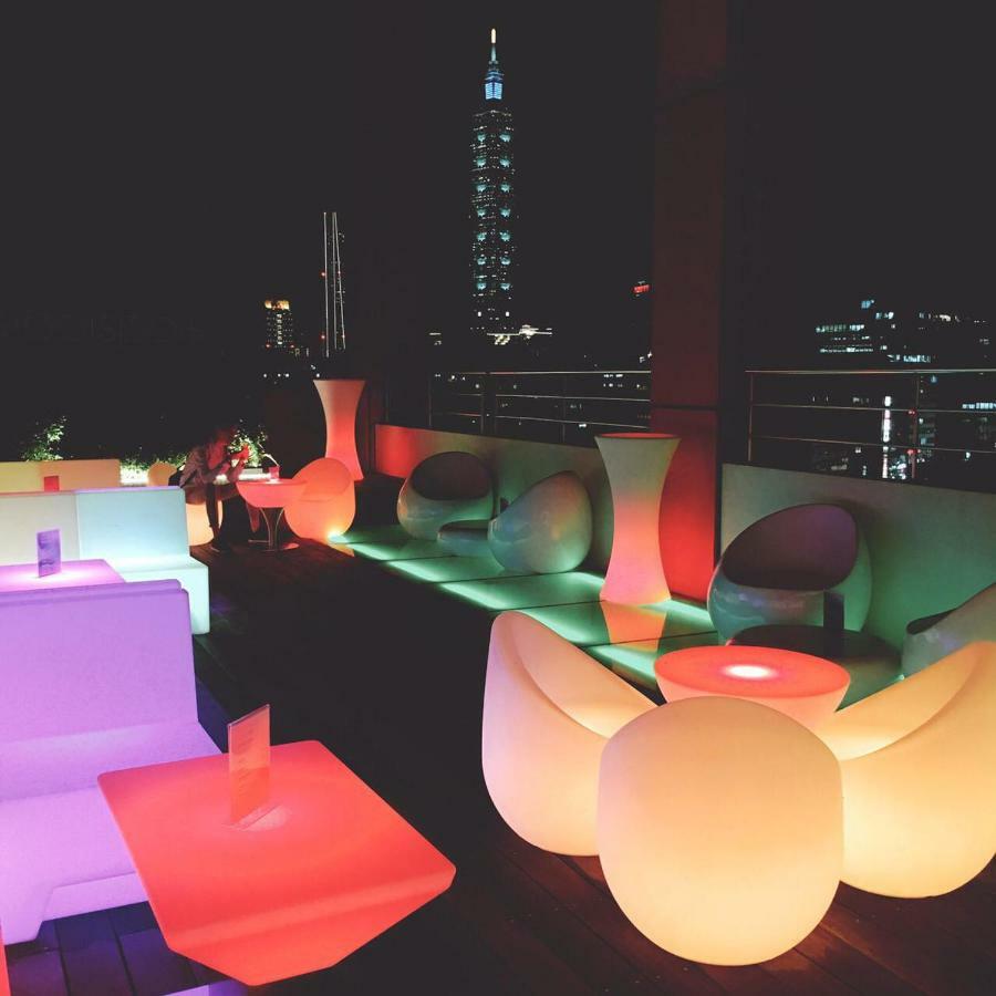 Hotelpoispois Taipei Bagian luar foto